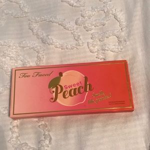 Too Faced Sweet Peach Palette